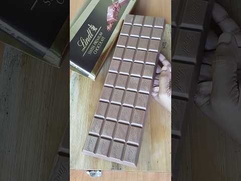 Lindt Swiss Premium Chocolate Unboxing 🍫🍬🤤| Lindor #shorts #asmr #chocolate #viral #unboxing #tasty