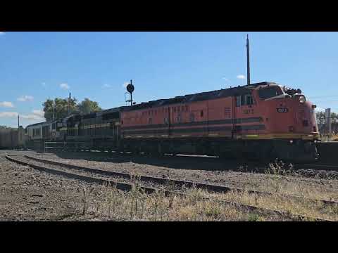 7922V SCT UP Dooen Express to Melbourne,  2/5/24, Stawell