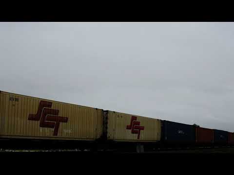 Freight Train (6MP9)