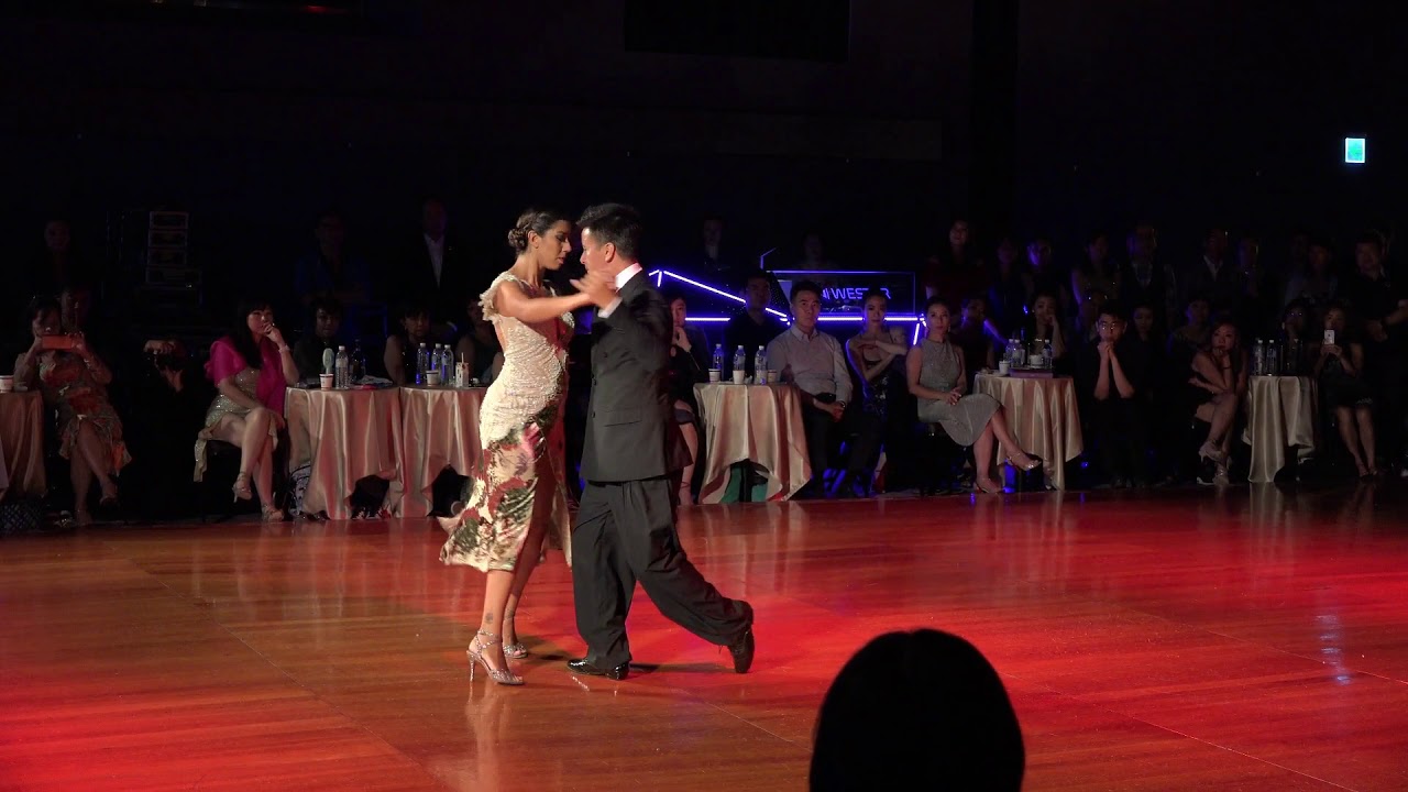 Video thumbnail for 2019 XVII Taipei Tango Festival - Sebastián Achával y Roxana Suárez 4/4 "Inspiración"