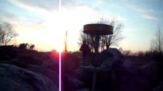 preview picture of video 'Kellenhusen Discgolf  Wedding (Putt at sunset)'