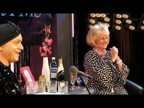 Julian F.M. Stoeckel: Livestream aus dem BKA Theater Hauptstadtstudio