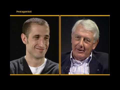 Juventus Channel - Chiellini a Protagonisti 2010 - Parte 1