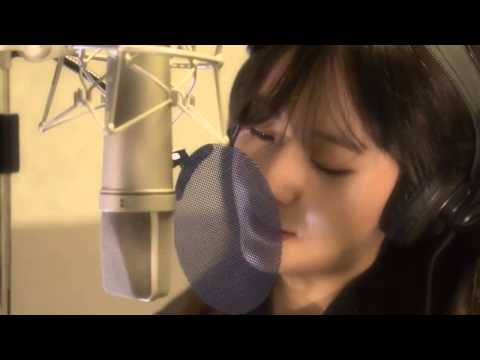 fx Krystal   Etude House Pink Wish Tree Campaign 2014