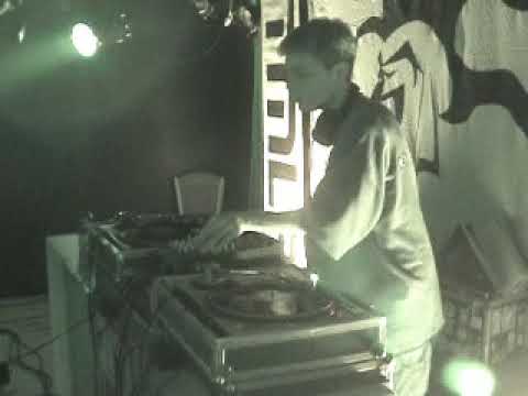Dj Tsx@ThumbParty   Limoges   Le Cafteur   10 05 2003