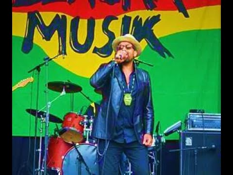 Papa Dee is calling -  A Tribute to Papa Dee and Rob'n'Raz