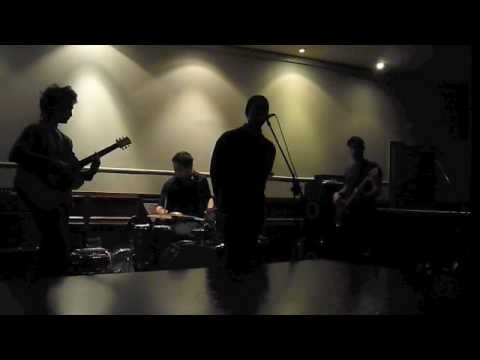 The Bayonets - Blood Red Sky (live)