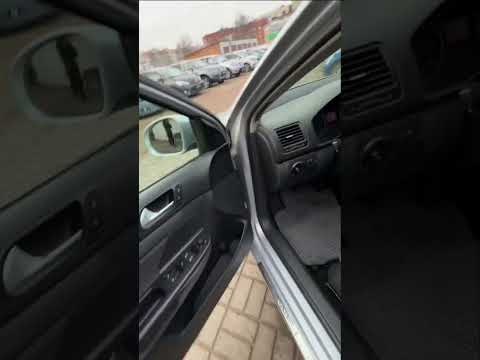 фото volkswagen golf v 0