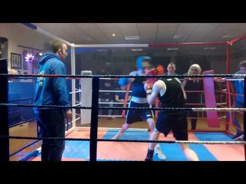 Tommy Gun Anderson vs Scotty too hotty beck