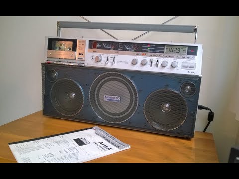 Aiwa CS-880 vintage boombox ghettoblaster from 1981 with DSL