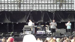 Yo La Tengo - You Can Have It All - Coachella 2010