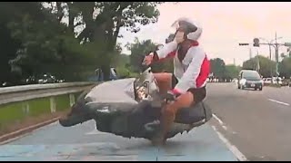 [閒聊] 右側超車的定義偏怪？