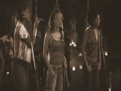 Video thumbnail for Killing Me Softly With His Song