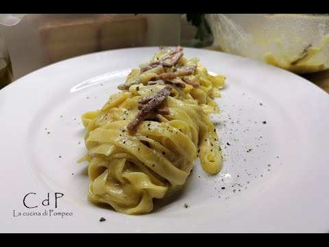 FETTUCCINE ALLA PAPALINA