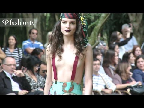 Neon Shows Off Outdoors - Spring/Summer 2013 Sao Paulo Fashion Week | FashionTV