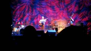 Ani Difranco sings Smiling Underneath