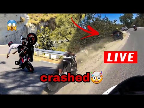 Accident  Omg 😱Live Crashed Two Bikes