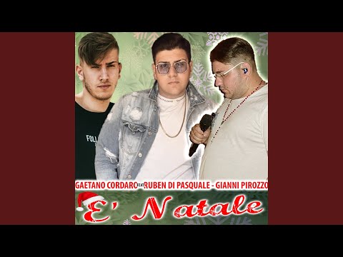 E' Natale