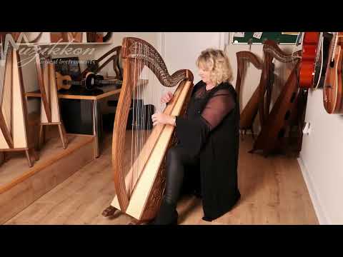 Muzikkon 36 String Boru Harp in Walnut Played By Ann Tuitte