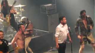 L'Armée du Love & Les Fatals Picards "Manu Chao (Les Wampas)" @ Bataclan, Paris - 31/10/2012 [HD]