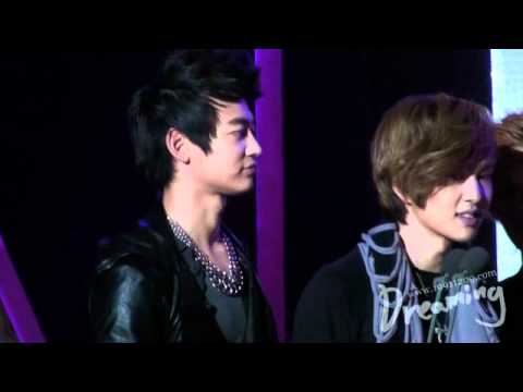 101209 Minho & SHINee get award @ GDA 2010