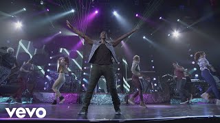 Usher - DJ Got Us Fallin&#39; In Love (Live from iTunes Festival, London, 2012) ft. Pitbull