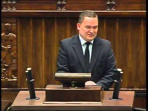Maciej Banaszak o ochronie trzeciego dziecka na tylnym siedzeniu