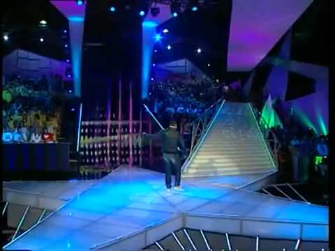 Nebojsa Vojvodic - Lazu te - (LIVE) - Zvezde Granda - (TV Pink)