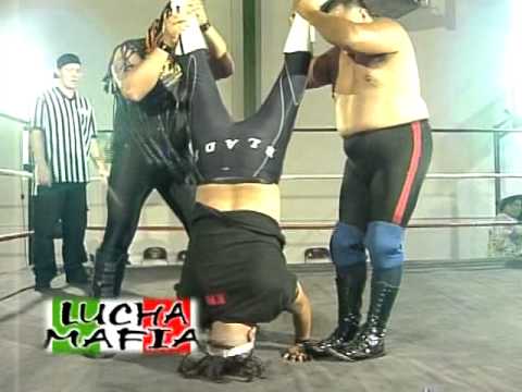 Saturn/Blade v El Gato/?? 1/2