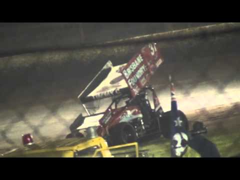 Smokey Last Laps Maryborough A-Main 22 April 2011