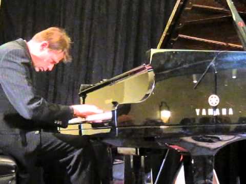 "Wolverine Blues"  Morten Gunner Larsen Performing