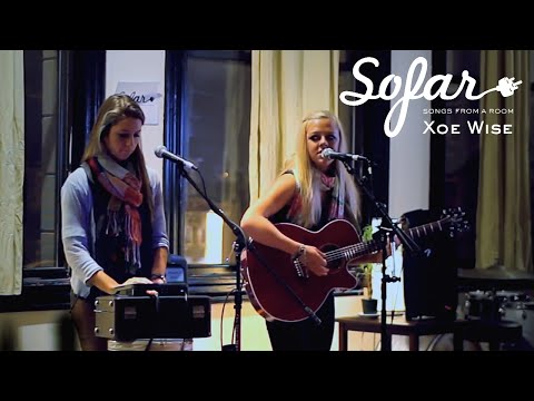 Xoe Wise - Cigarette Break | Sofar Chicago