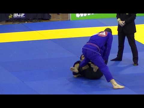 Submission #1337 - Rudson Mateus Teles vs Szucz Kristof