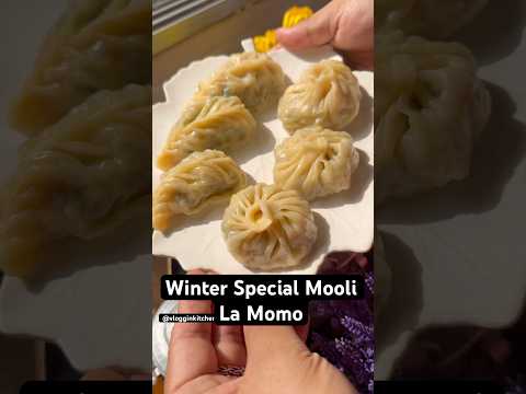 Winter Special Mooli ka Momo Recipe || Veg momo || How to make Momo at Home #shorts #yshorts #momo