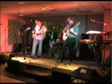 Groove Addiction Performing at Hooah's Pt. 1