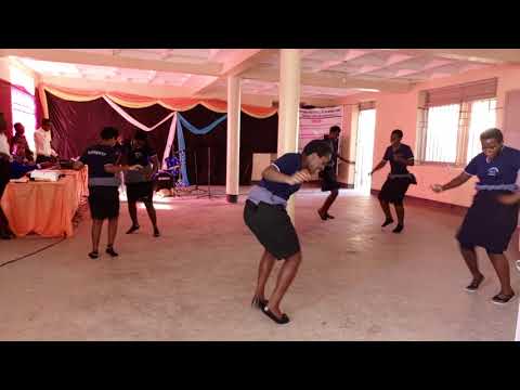 EBYA YESU TUBITEKEMU AKATINKO