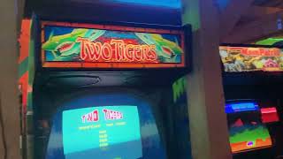 Walkaround of Arcade Hry located in the outskirts of Prague Czech Republic
