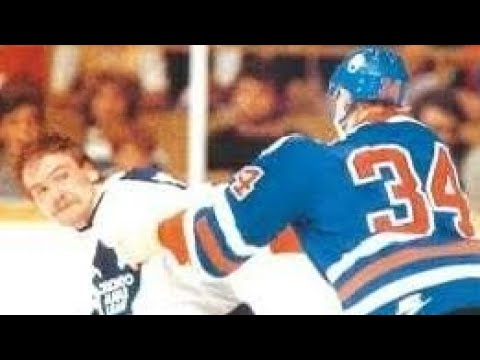 Marty McSorley vs. Wendel Clark rivalry (all 5 rounds+)