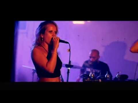 THE ROOFRIDERS feat JANISS ANTON (Live dubstep)