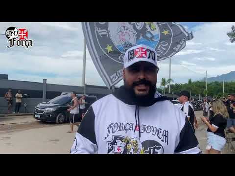 Exclusive behind-the-scenes footage of Vasco's youth team visiting the Moacyr Barbosa Training Ce...