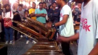 Download lagu STASIUN BALAPAN - ANGKLUNG MALIOBORO (PENGAMEN JOGJA) mp3 Download lagu STASIUN BALAPAN - ANGKLUNG MALIOBORO (PENGAMEN JOGJA) mp3