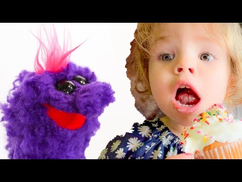 How to Make a Small Puppet for a Little Kid!