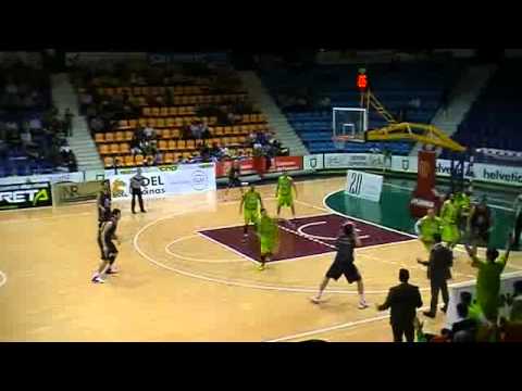 ADECCO ORO JORNADA3 PLANASA NAVARRA,82 VS 88 C. OURENSE BALONCESTO SAD