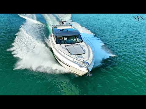 Riviera 5400 Sport Yacht video