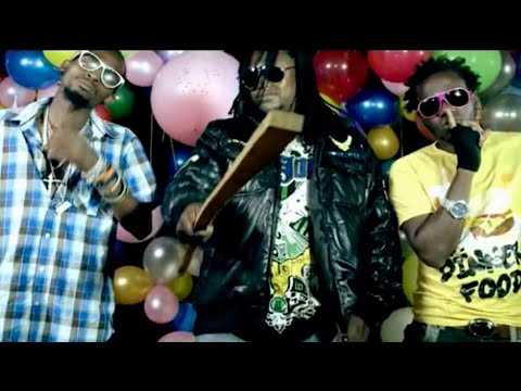 Sizza Ft. Radio & Weasle - Taxi Money (HQ Video & Audio)