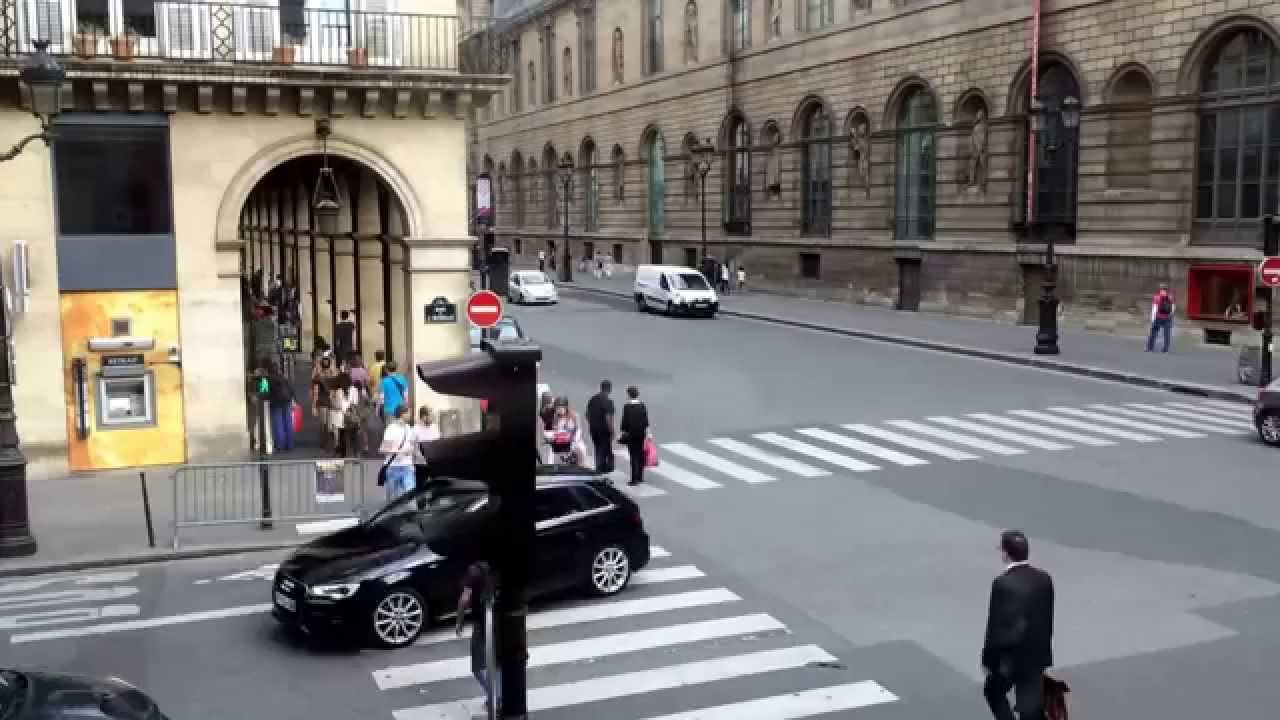 Watch video Paris, rue du Louvre Paris, rue du Louvre