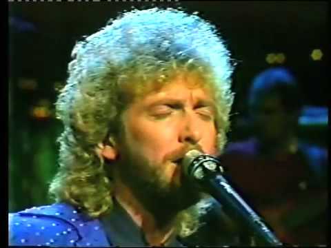 Keith Whitley-I Never Go Around Mirrors