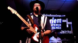 Tom Holland & The Shuffle Kings - She Winked Her Eye