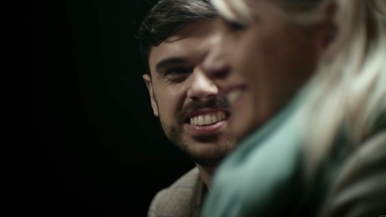 Ich lass für Dich das Licht an (Offizielles Musikvideo) – Revolverheld