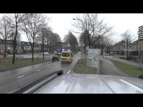 25-02-15 A1 Ambulance 16-155 naar de Rietvinkpolderstraat te Gouda